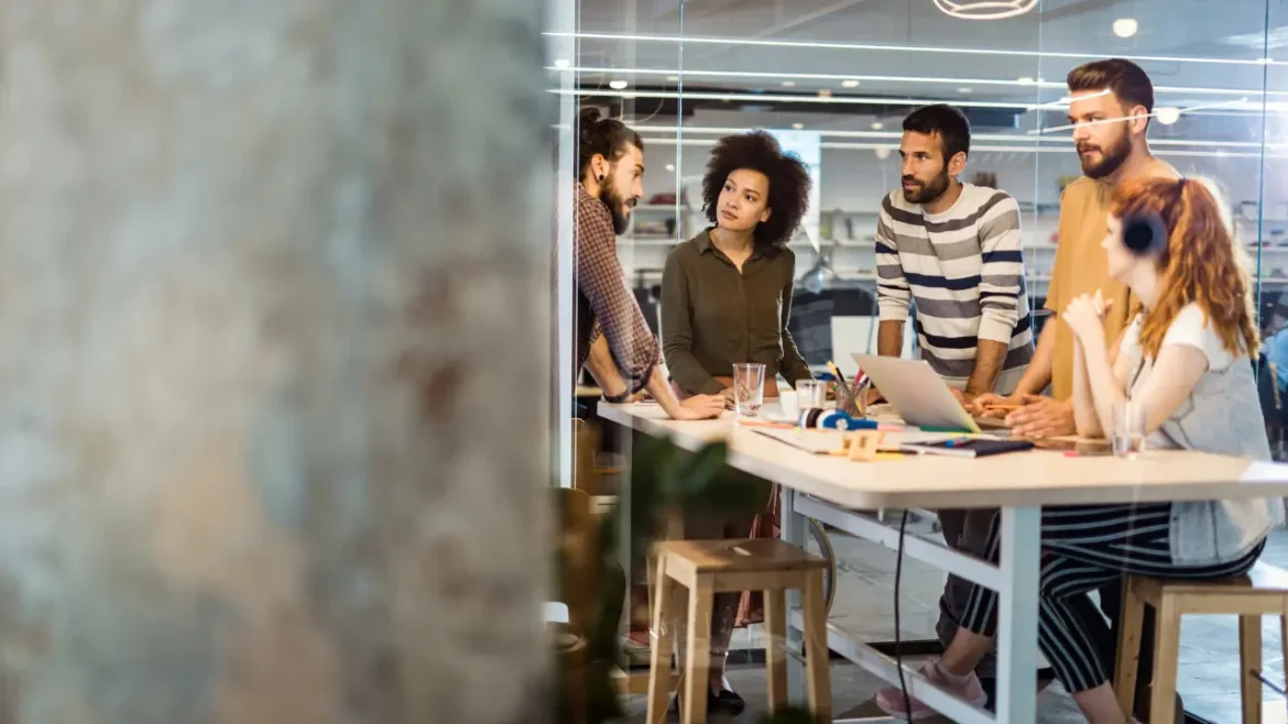A empresa pode alterar o horário de trabalho do funcionário?